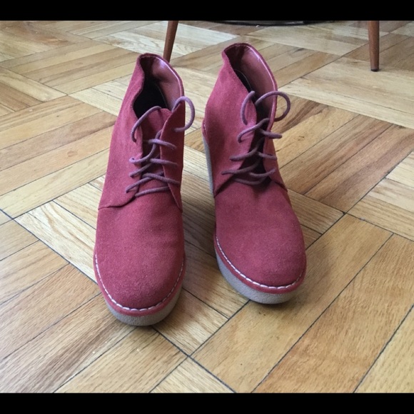 Lands' End Shoes | Landsend Canvas Red Suede Chukka Boots - Excellent Condition 8.539 | Color: Red | Size: 8.5 | Slib91's Closet